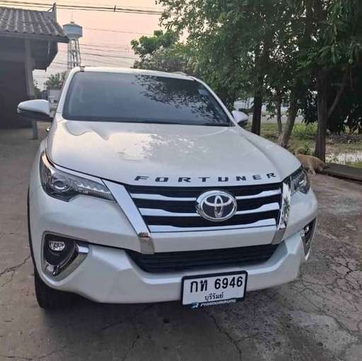 2018 TOYOTA Fortuner