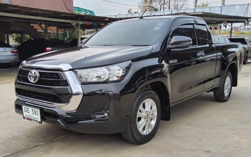 2022 TOYOTA Hilux
