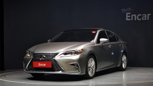2017 LEXUS ES