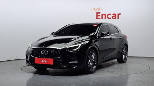 2018 Infiniti Q30
