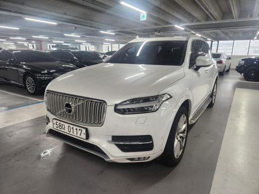 2018 VOLVO XC90
