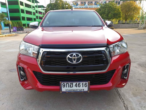 2020 TOYOTA Hilux