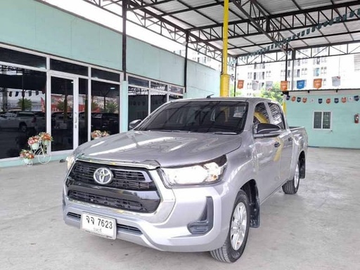 2022 TOYOTA Hilux