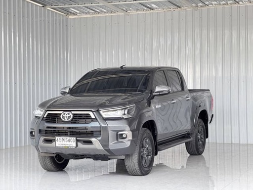 2023 TOYOTA Hilux