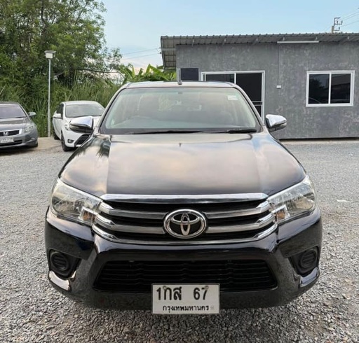 2017 TOYOTA Hilux