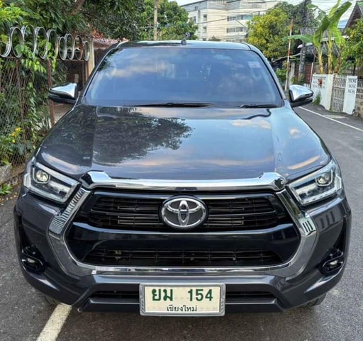 2022 TOYOTA Hilux