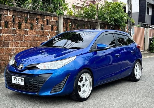 2018 TOYOTA Yaris