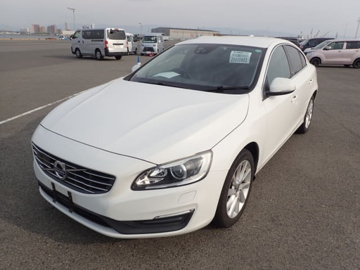 2017 VOLVO S60