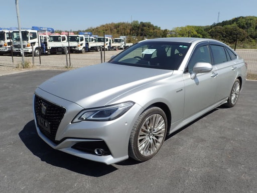 2020 TOYOTA Crown Hybrid