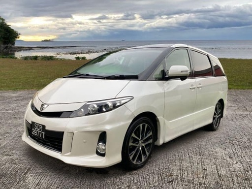 2016 TOYOTA Estima