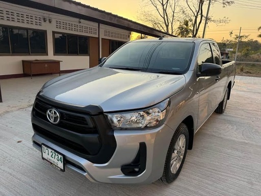 2022 TOYOTA Hilux