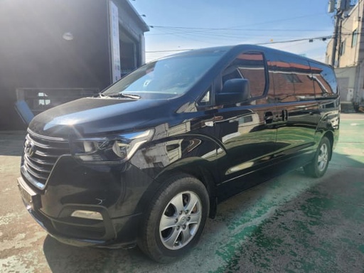 2018 HYUNDAI Grand Starex