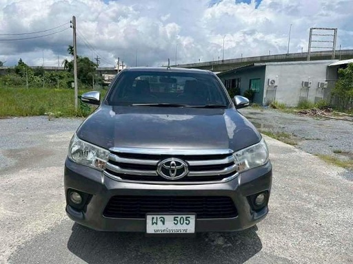 2017 TOYOTA Hilux
