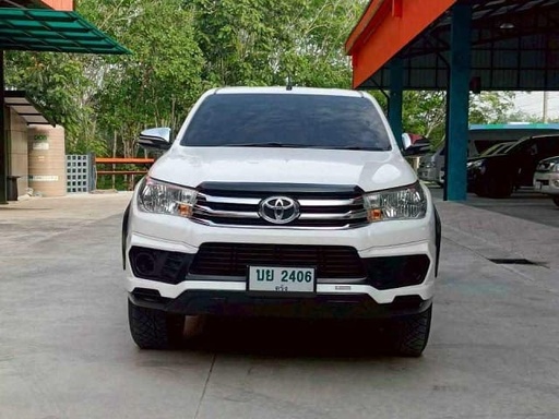 2017 TOYOTA Hilux