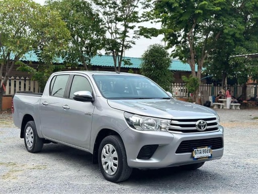 2017 TOYOTA Hilux