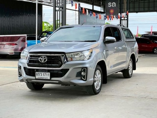 2019 TOYOTA Hilux