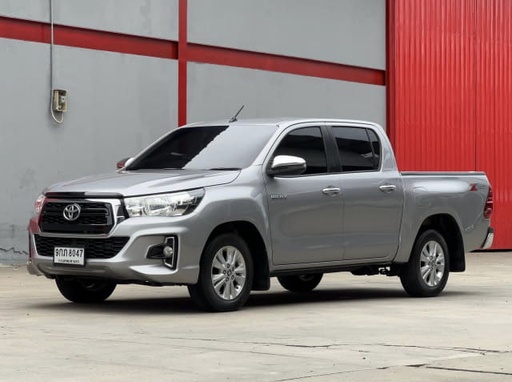 2020 TOYOTA Hilux