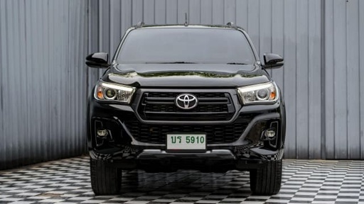 2018 TOYOTA Hilux