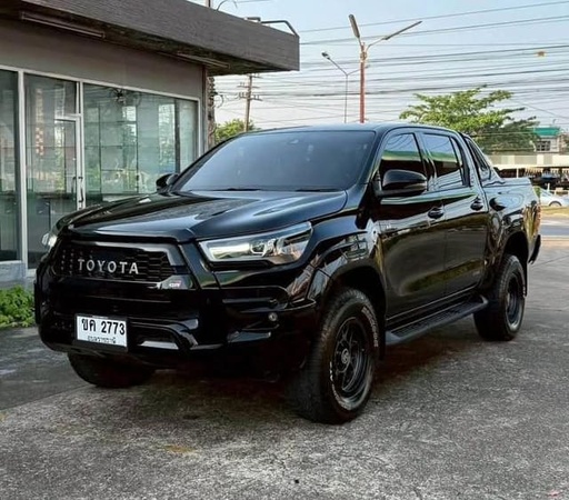 2022 TOYOTA Hilux