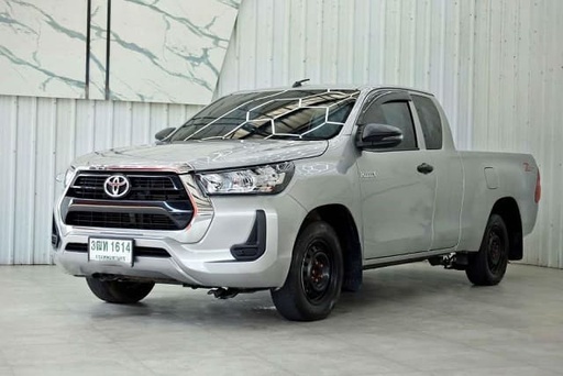 2022 TOYOTA Hilux