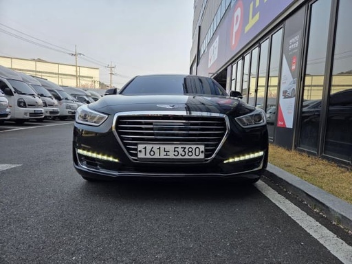 2018 Genesis EQ900, 