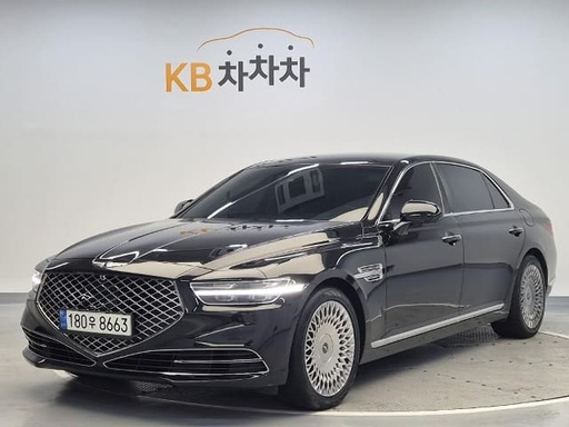 2021 Genesis G90