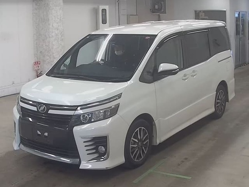 2016 TOYOTA Voxy
