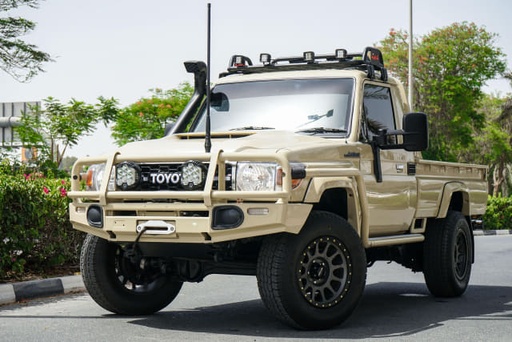2022 TOYOTA Land Cruiser