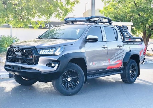 2017 TOYOTA Hilux