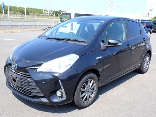 2017 TOYOTA Vitz Hybrid