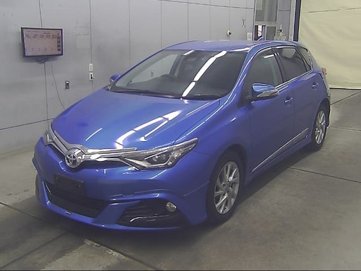 2016 TOYOTA Auris