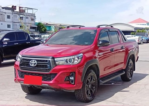 2019 TOYOTA Hilux