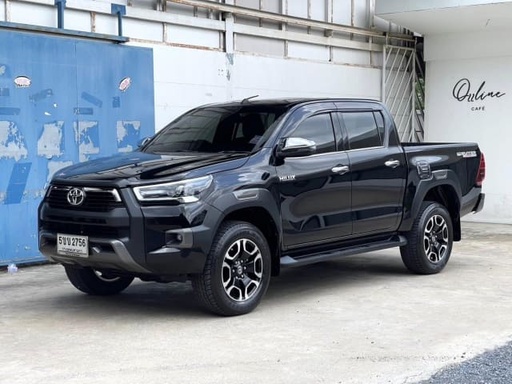 2023 TOYOTA Hilux