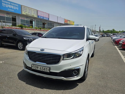 2017 KIA Carnival