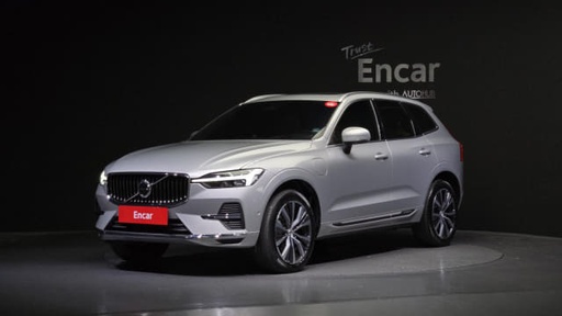 2022 VOLVO XC60