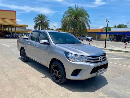 2017 TOYOTA Hilux