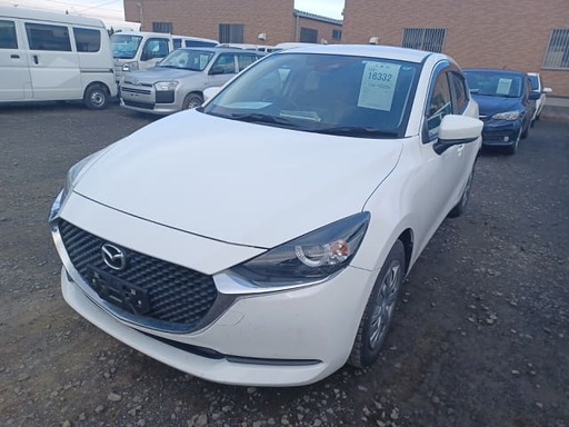 2020 MAZDA Mazda2