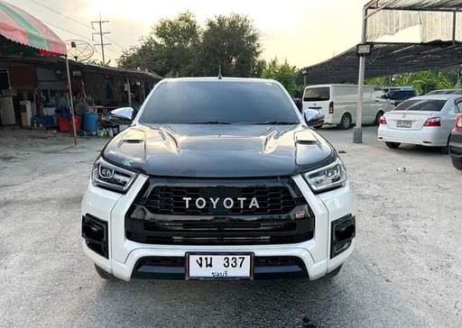 2018 TOYOTA Hilux