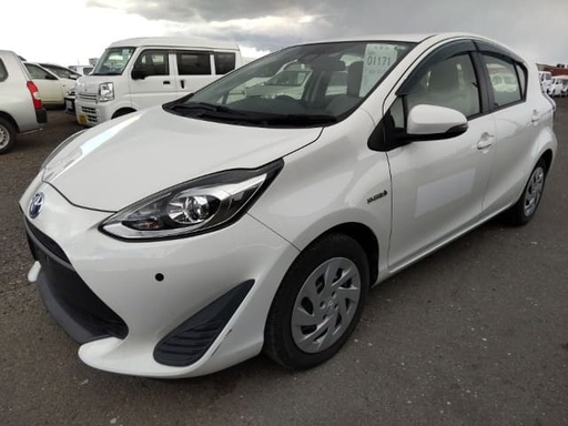 2018 TOYOTA Aqua