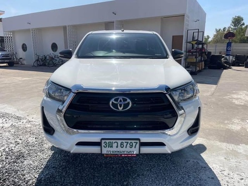2021 TOYOTA Hilux