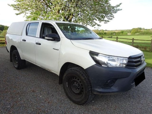2017 TOYOTA Hilux