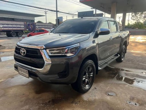 2022 TOYOTA Hilux