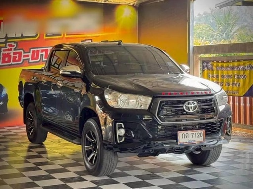 2017 TOYOTA Hilux