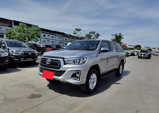 2020 TOYOTA Hilux