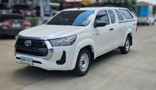2020 TOYOTA Hilux