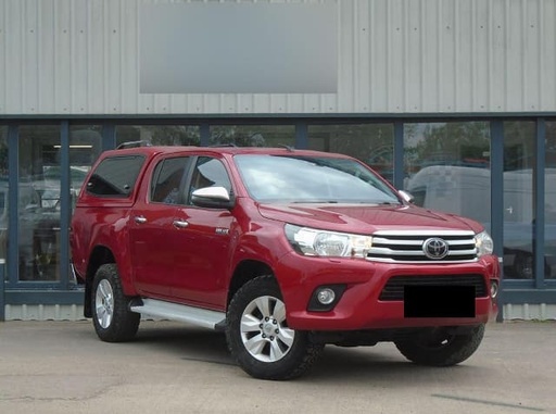 2018 TOYOTA Hilux