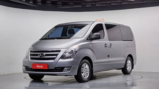 2018 HYUNDAI Grand Starex