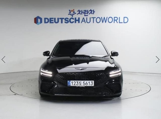 2023 Genesis G70