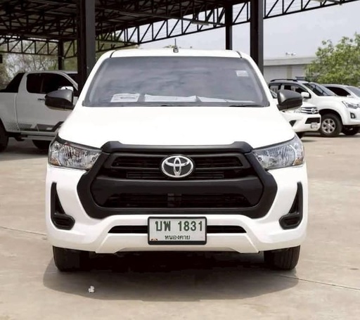 2021 TOYOTA Hilux