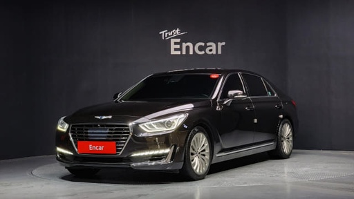 2018 Genesis EQ900